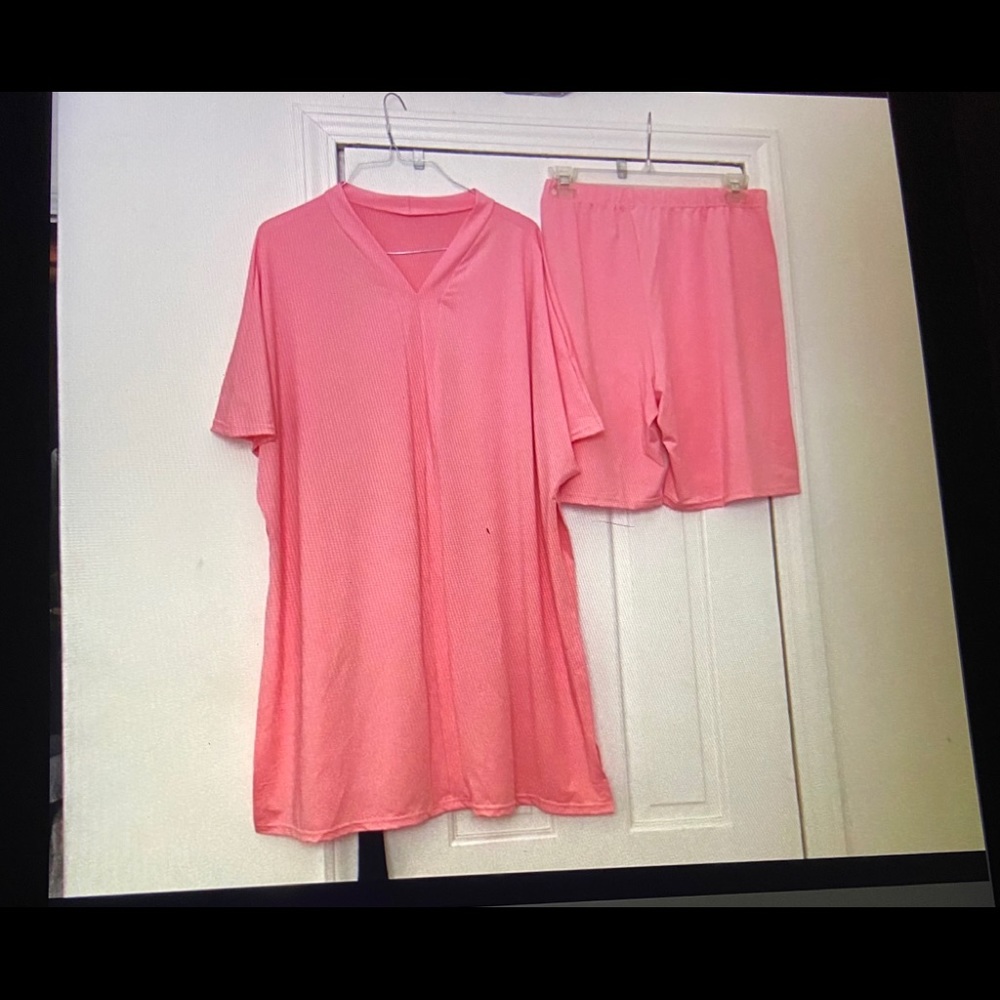 Two aPiece Short Set